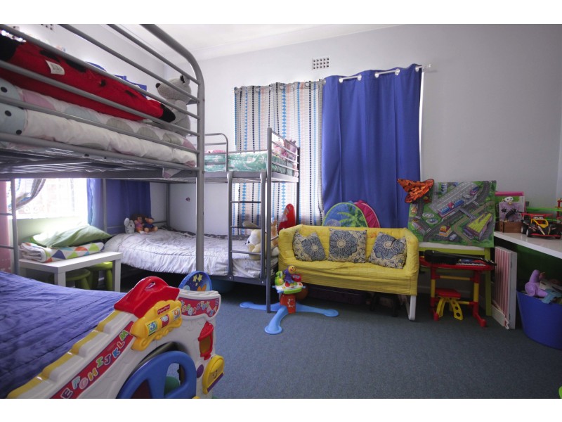 4a Cavey Street, Marrickville NSW 2204