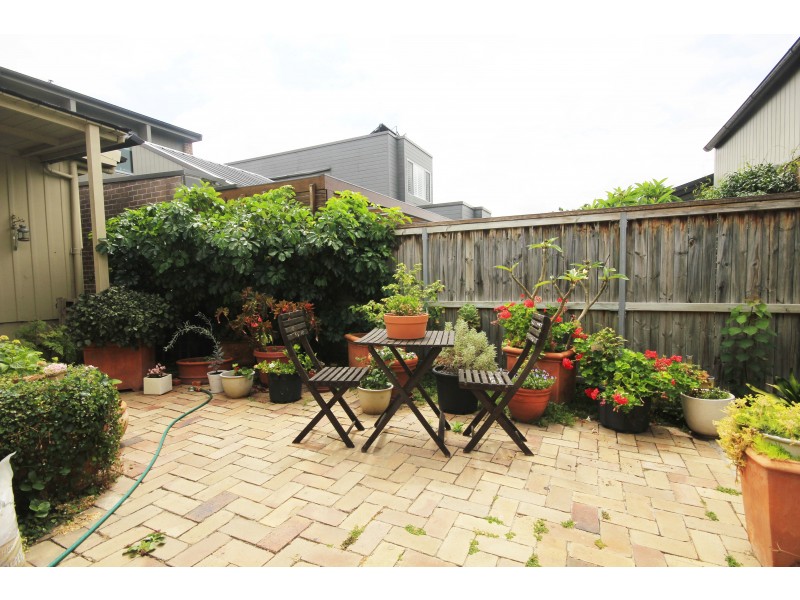 9 Temple Street, Stanmore NSW 2048