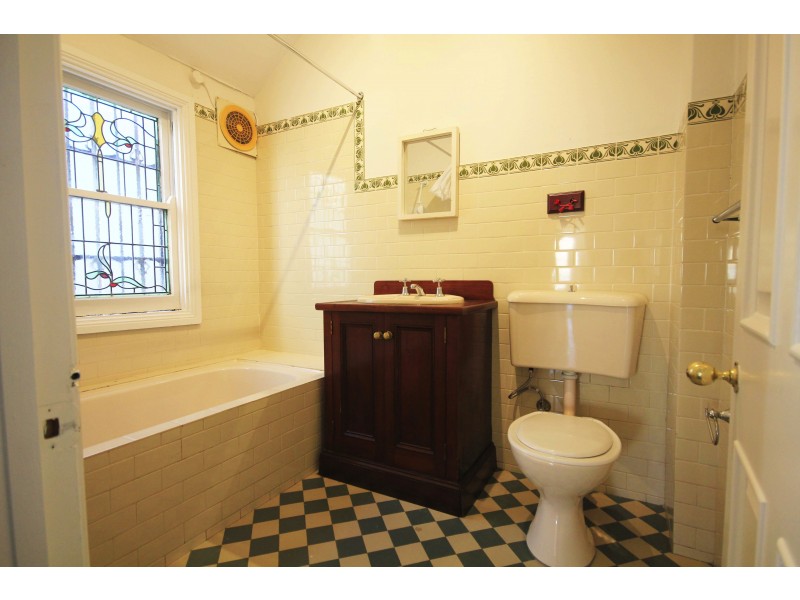 46 Wilson St, Newtown NSW 2042