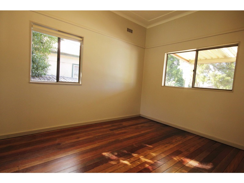 13 Dargan St, Yagoona NSW 2199