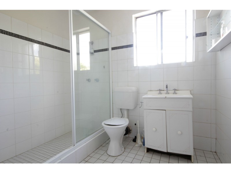 2/117 Petersham Road, Marrickville NSW 2204