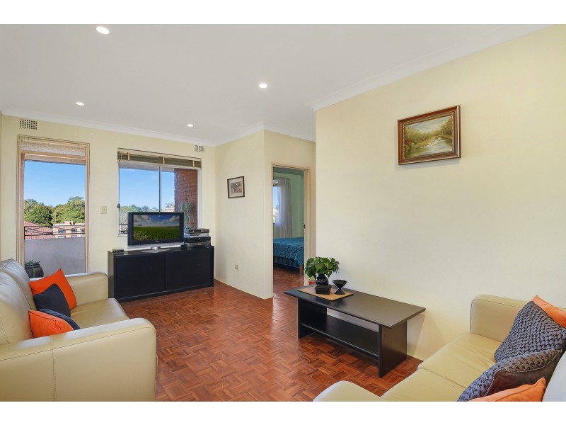 11/13 Bayley St, Marrickville NSW 2204