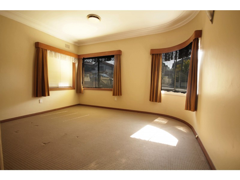 2 Canberra Street, Hurlstone Park NSW 2193