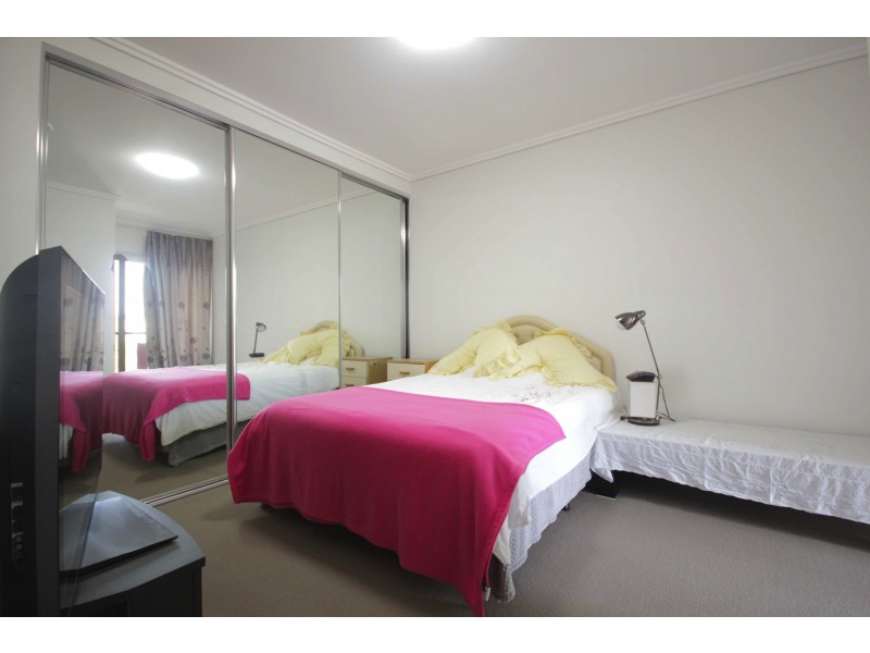 62 Alfred St, St Peters NSW 2044