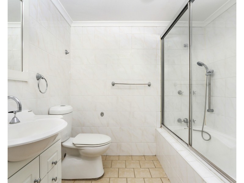 10/100 Carlton Cres, Summer Hill NSW 2130