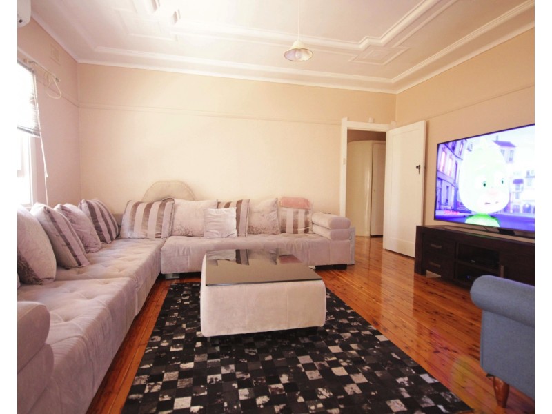 43 Pasadena Street, Monterey NSW 2217