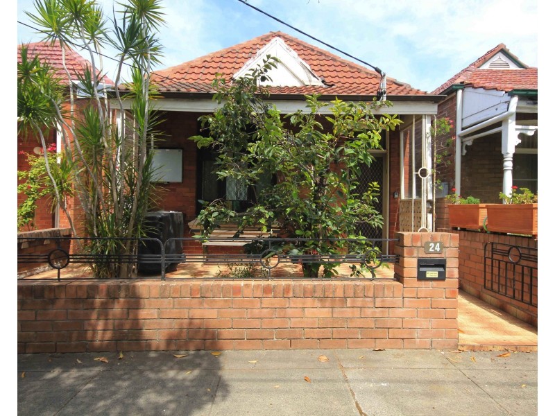 24 Frampton Ave, Marrickville NSW 2204