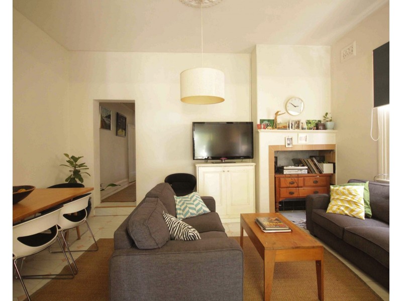 24 Frampton Ave, Marrickville NSW 2204