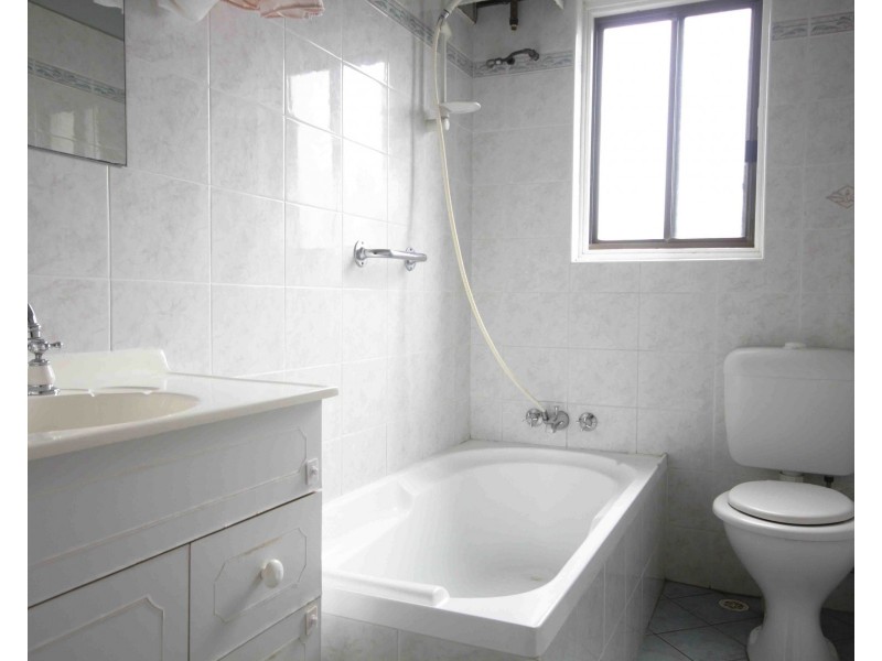 2 Tramway St, Tempe NSW 2044