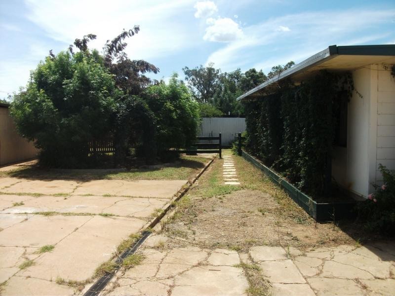3 Dandaloo Street, Trangie NSW 2823