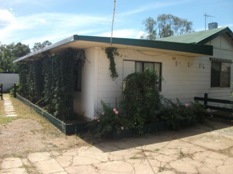 3 Dandaloo Street, Trangie NSW 2823