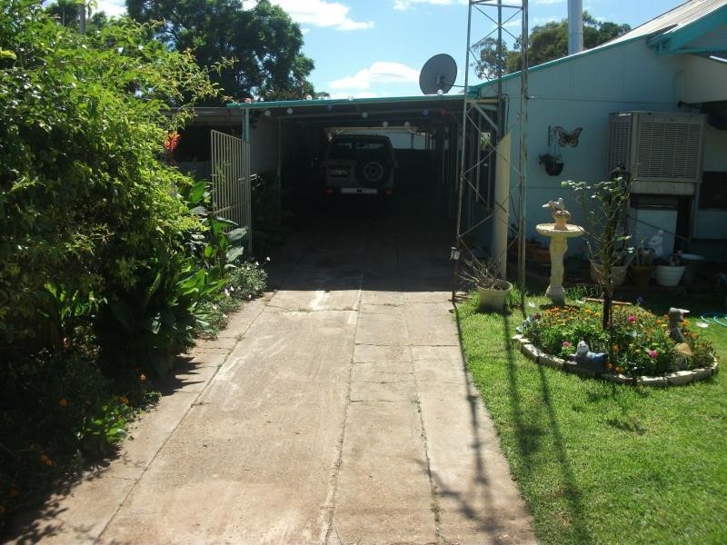 4 Poincaire Street, Trangie NSW 2823