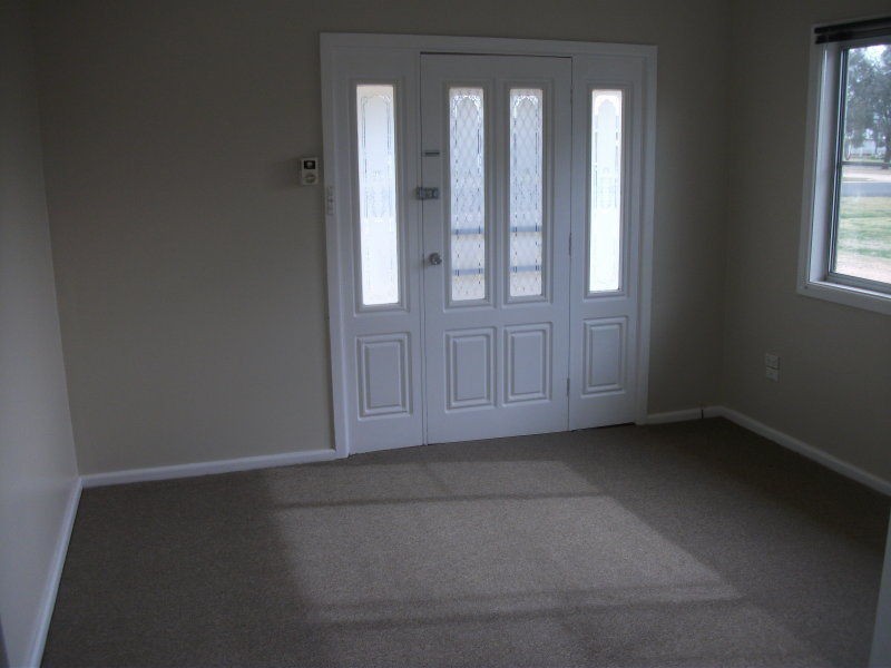 24 Campbell Street, Trangie NSW 2823