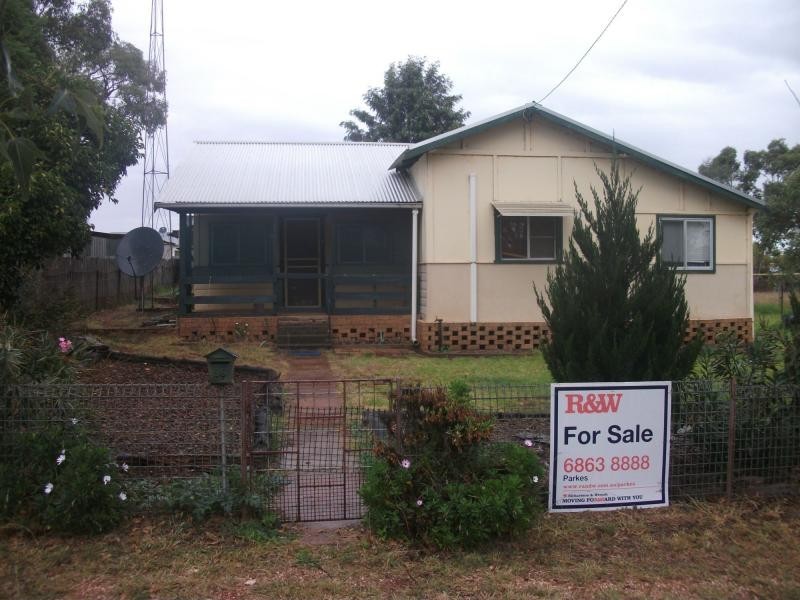 56* Moodana Street, Tottenham NSW 2873