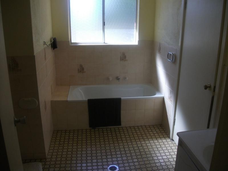 96 Cathundril Street, Nyngan NSW 2825