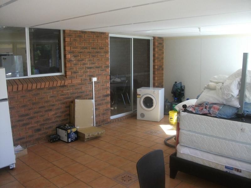 96 Cathundril Street, Nyngan NSW 2825