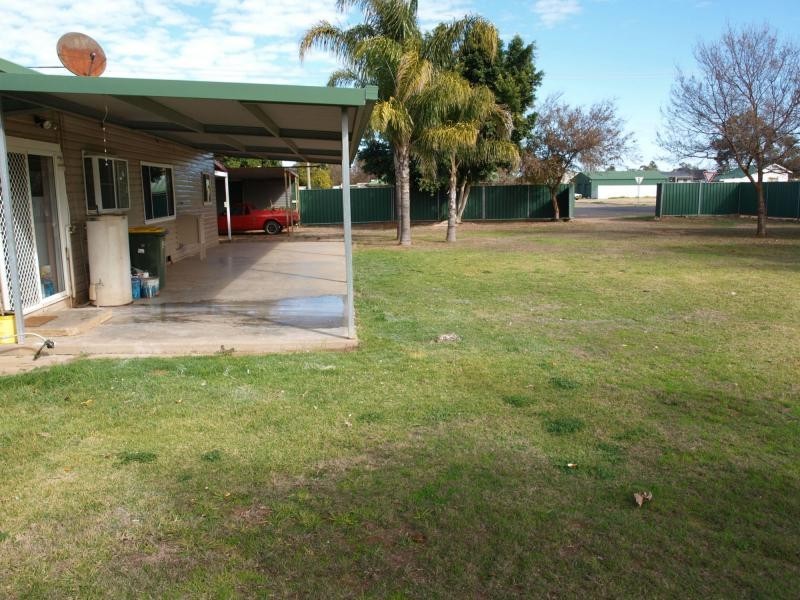 41 John Street, Trangie NSW 2823