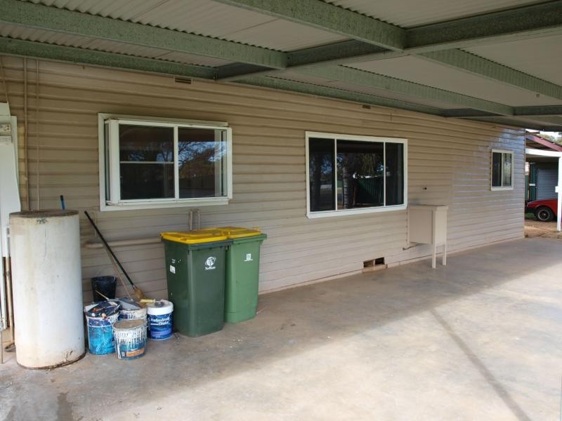 41 John Street, Trangie NSW 2823