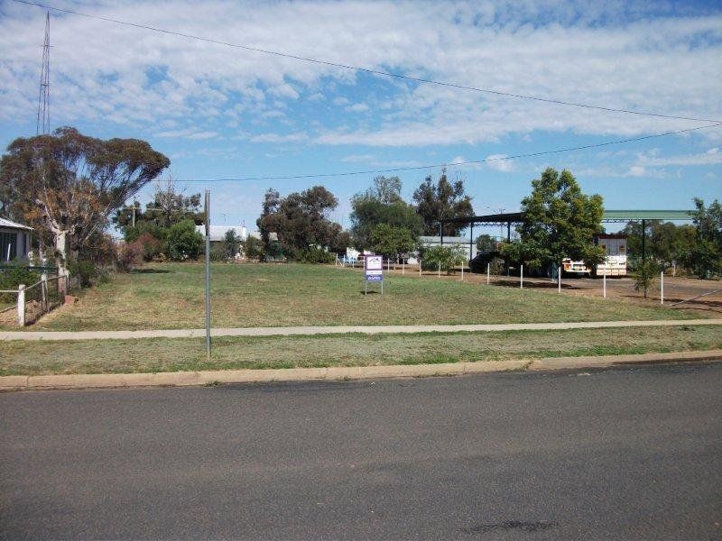25 Narromine Street, Nevertire NSW 2831