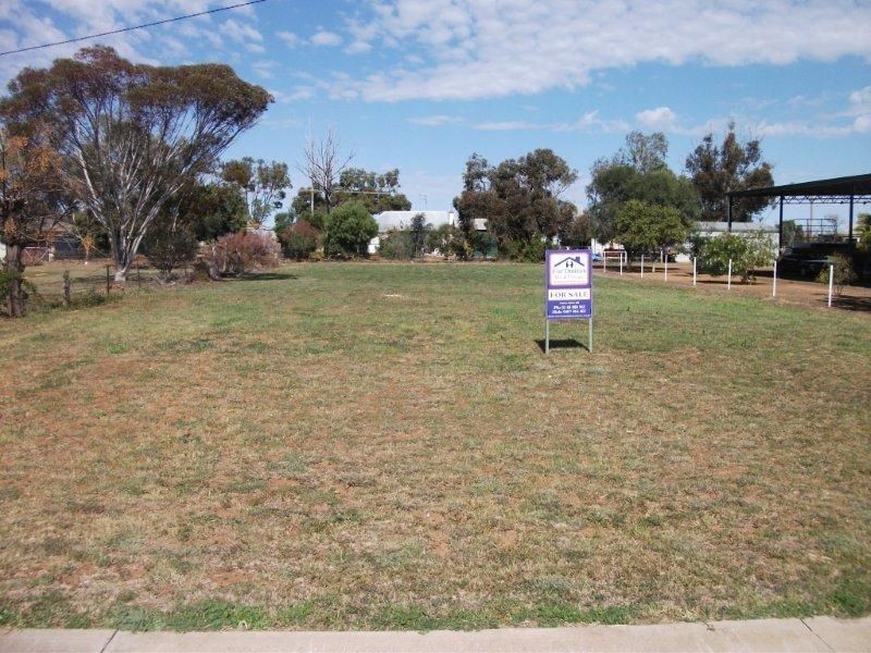 25 Narromine Street, Nevertire NSW 2831