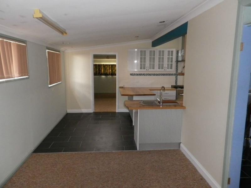 West Kempsey NSW 2440