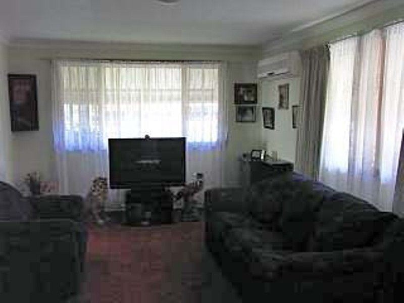27 West Street, Kempsey NSW 2440