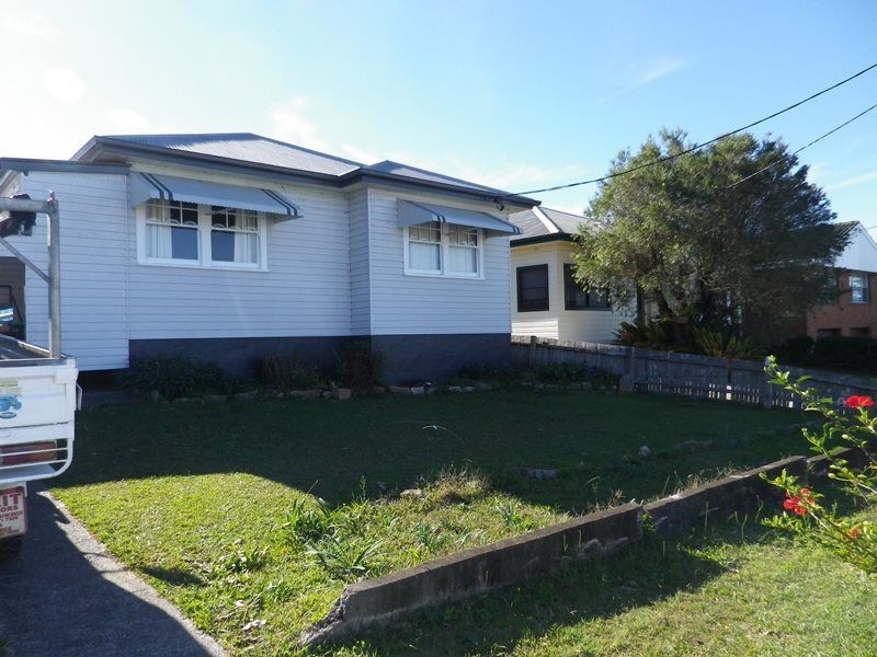 2 Greenfields Avenue, Kempsey NSW 2440