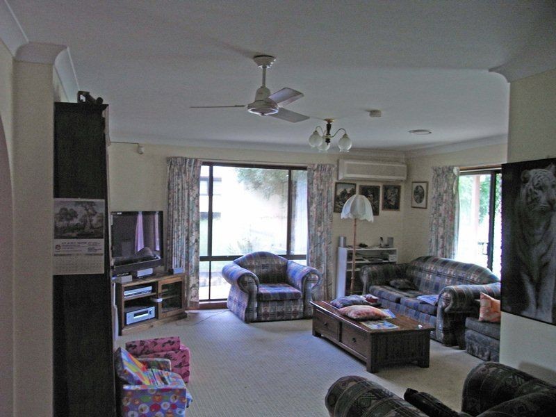 10 Lindsay Place, Kempsey NSW 2440
