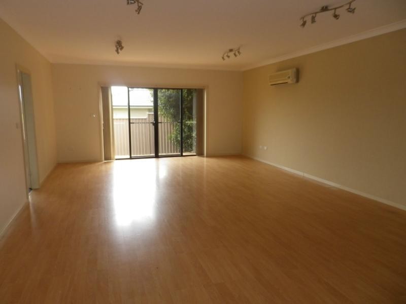 1/14 Hilton Trotter Avenue, West Kempsey NSW 2440
