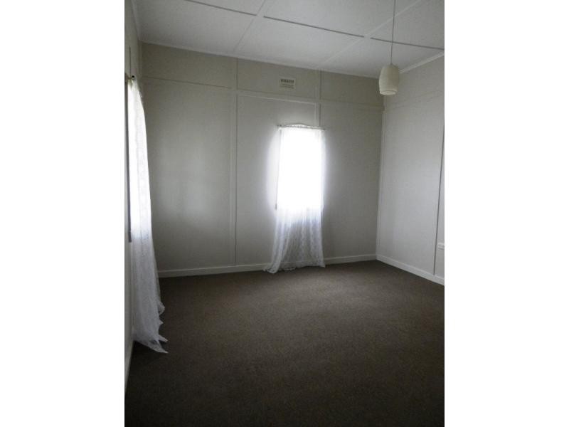 38 Marsh Street, West Kempsey NSW 2440