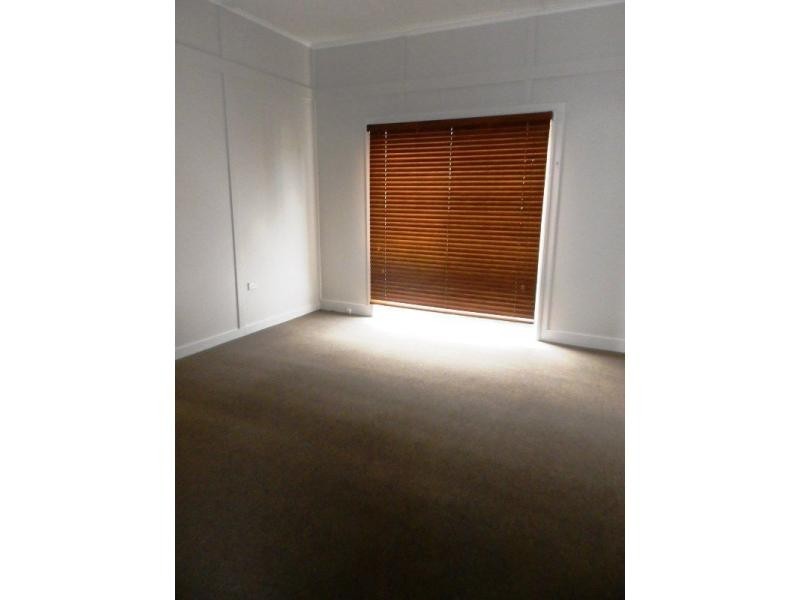 38 Marsh Street, West Kempsey NSW 2440