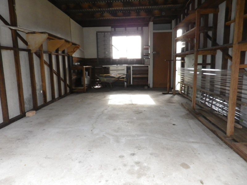 2 Greenfields Avenue, West Kempsey NSW 2440