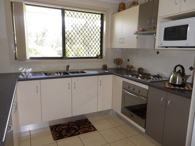 5 Bert Dyson Place, Kempsey NSW 2440