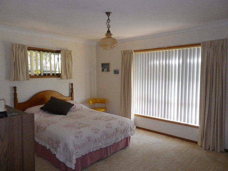 1 Ronald Robinson Place, Kempsey NSW 2440
