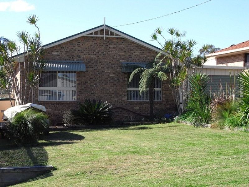 51 Queen Street, Greenhill NSW 2440