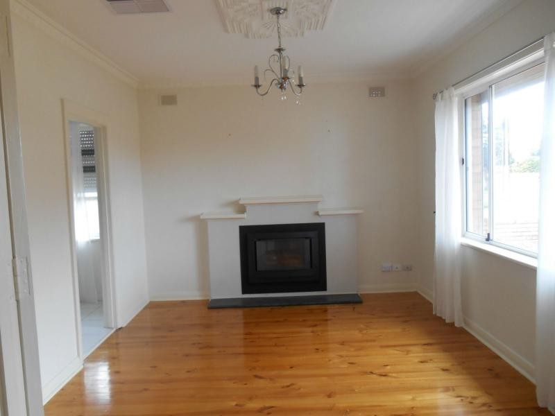 17 Winzor Street, Salisbury SA 5108