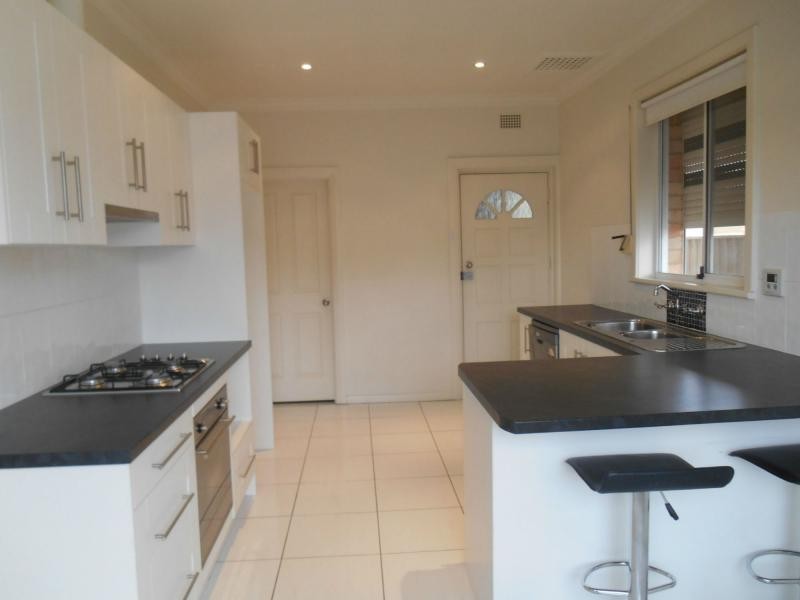 17 Winzor Street, Salisbury SA 5108