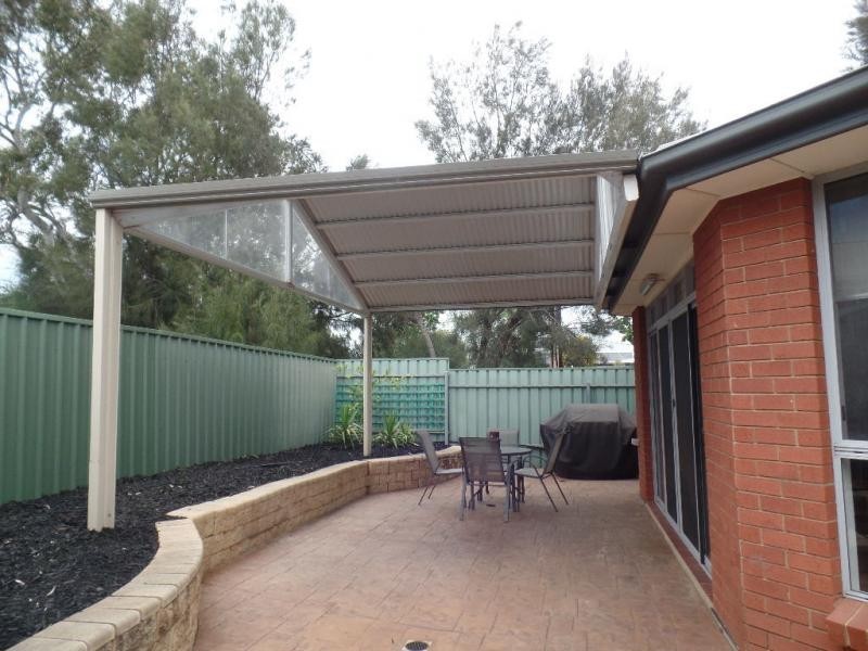 27 Swan Circuit, Mawson Lakes SA 5095