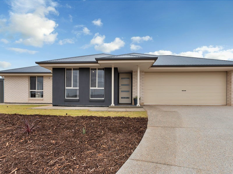 8 Vista Court, Hillbank SA 5112