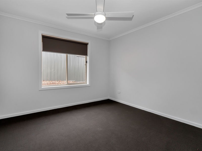 8 Vista Court, Hillbank SA 5112