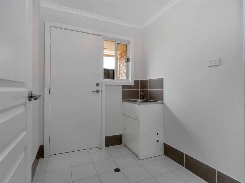 8 Vista Court, Hillbank SA 5112