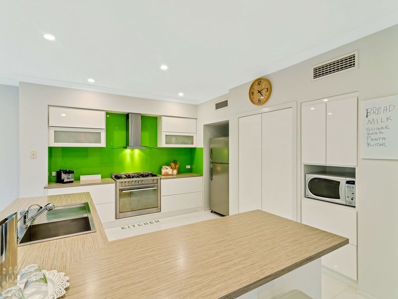 14 St Kitts Place, Mawson Lakes SA 5095