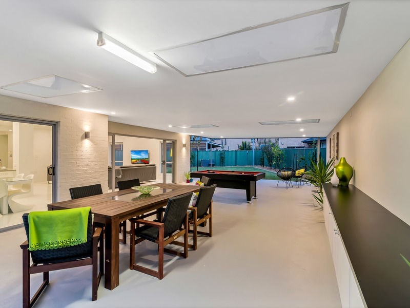 14 St Kitts Place, Mawson Lakes SA 5095