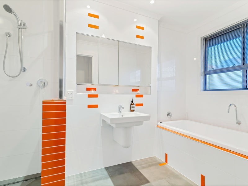 14 St Kitts Place, Mawson Lakes SA 5095