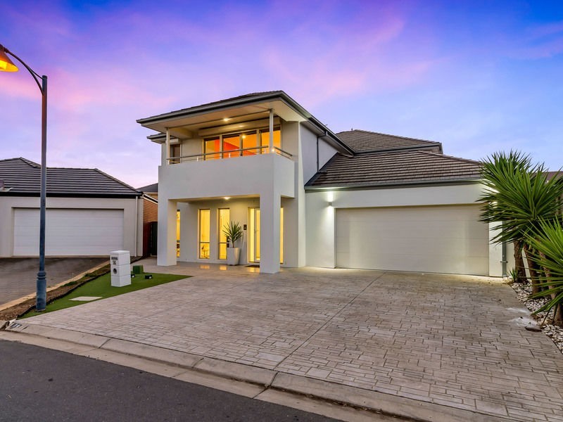 14 St Kitts Place, Mawson Lakes SA 5095