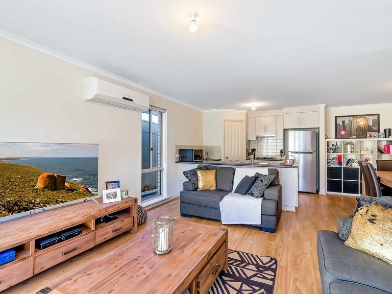 32 Camelot Drive, Blakeview SA 5114