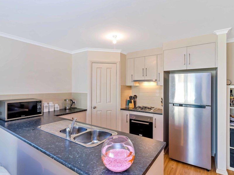 32 Camelot Drive, Blakeview SA 5114