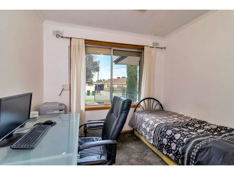 18 Boronia Avenue, Salisbury East SA 5109