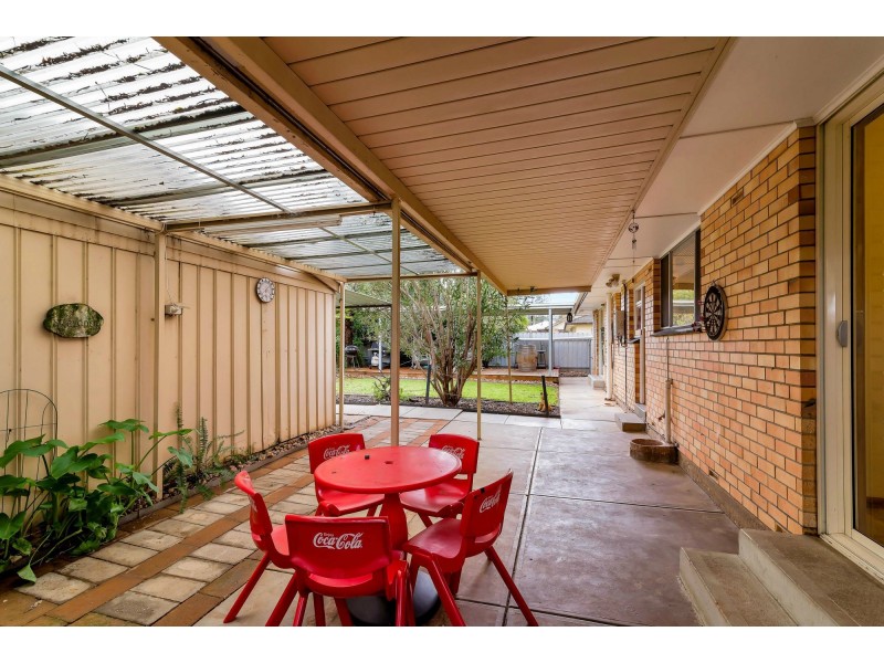 18 Boronia Avenue, Salisbury East SA 5109