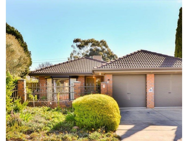 19 Frontignac Court, Wynn Vale SA 5127
